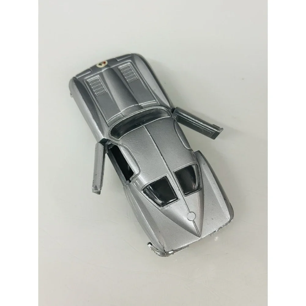 MC Toy Die Cast 1963 '63 Split Window SWC Corvette 1/38 Scale Pull Back Silver
